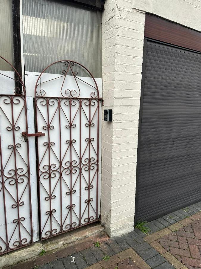 Amazing And Romantic O2 Arena 4 Bedrooms House Free Parking London Kültér fotó